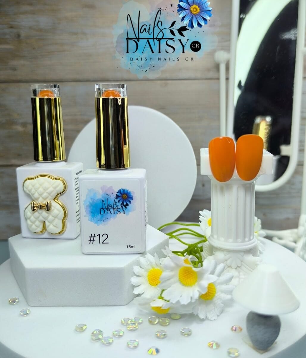 Semipermanente Daisy Nails 15ml - liso #12