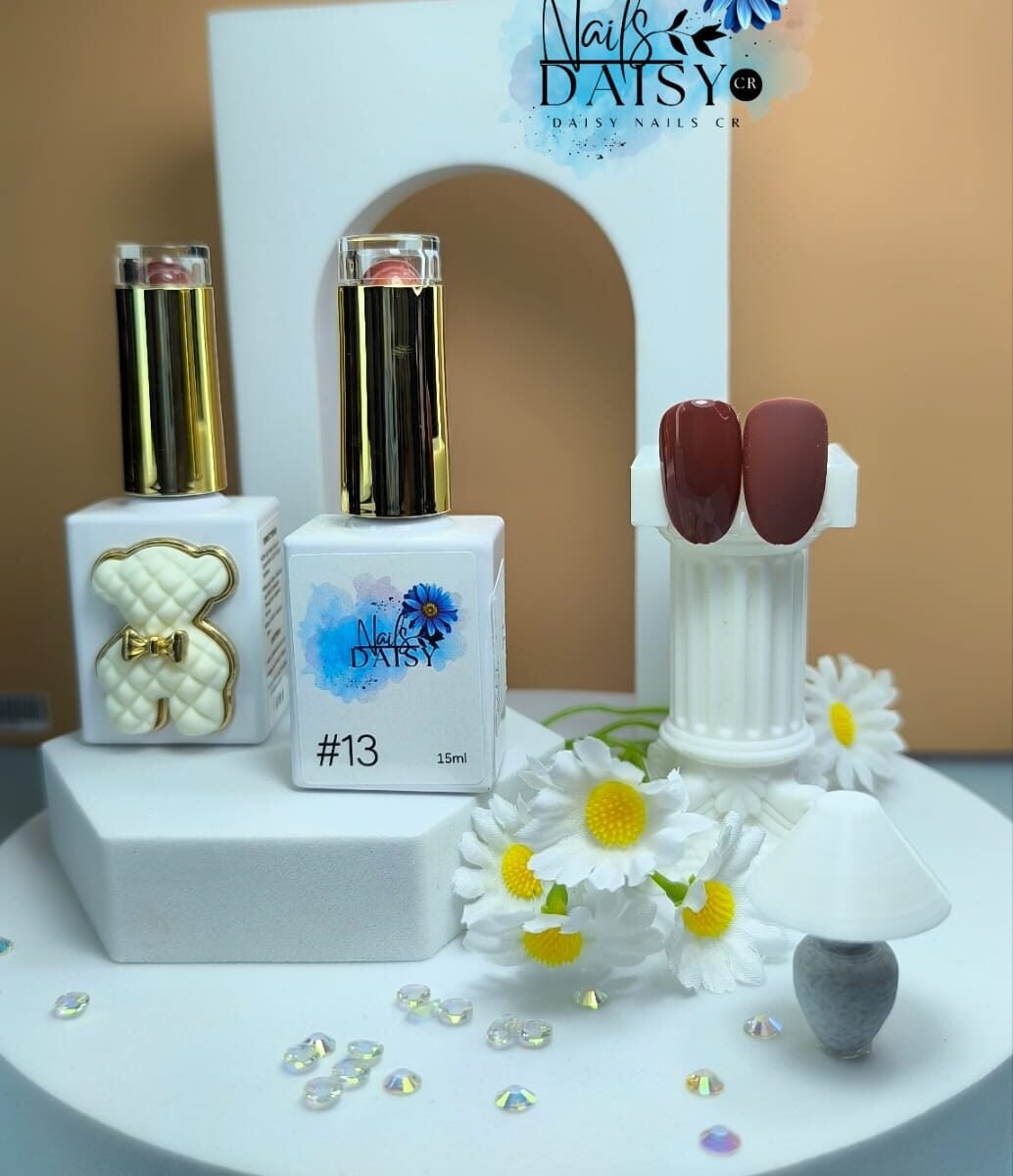 Semipermanente Daisy Nails 15ml - liso #13