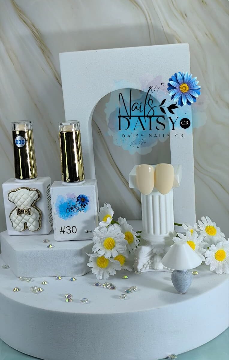 Semipermanente Daisy Nails 15ml - liso #30