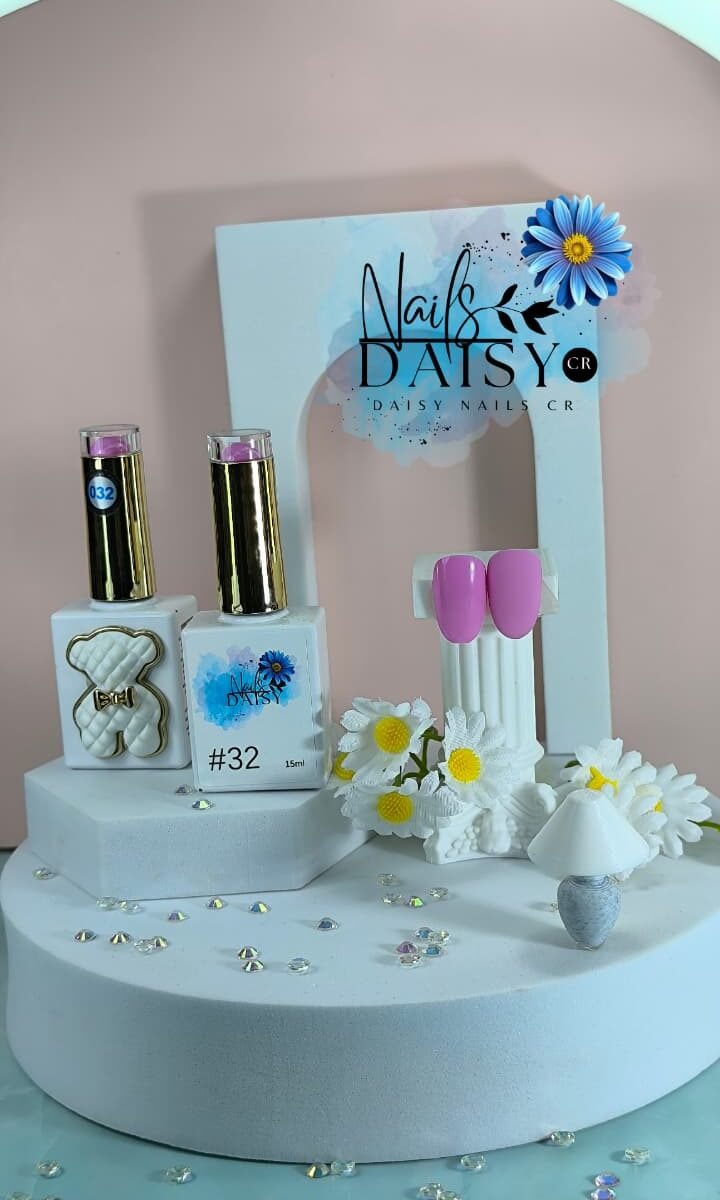 Semipermanente Daisy Nails 15ml - liso #32