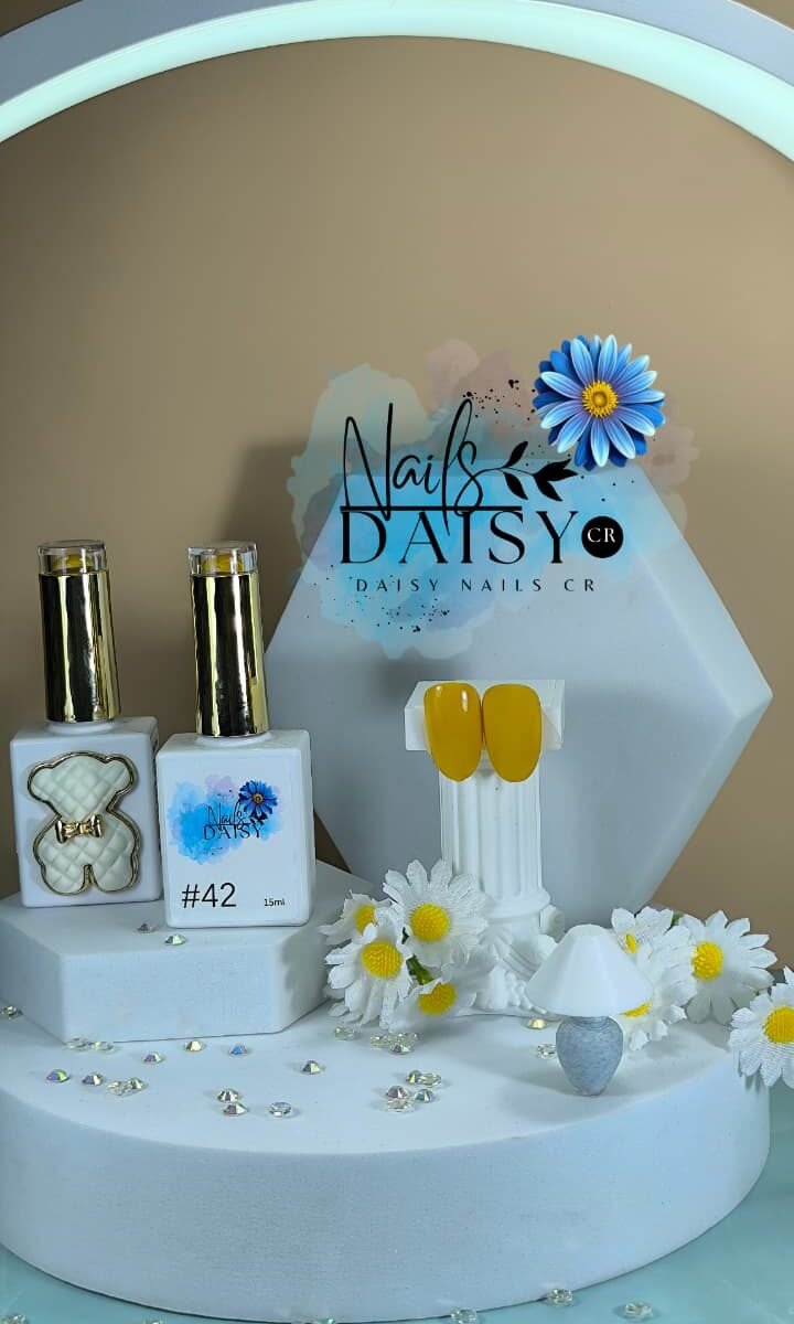 Semipermanente Daisy Nails 15ml - liso #42