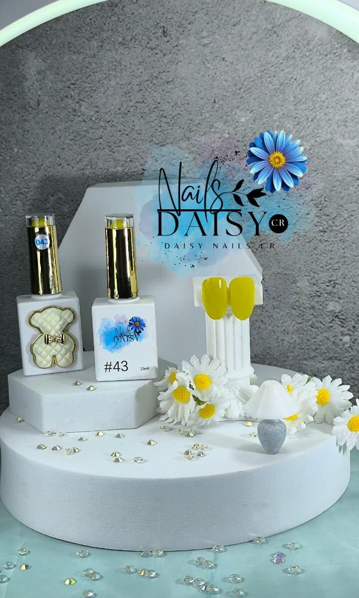 Semipermanente Daisy Nails 15ml - liso #43