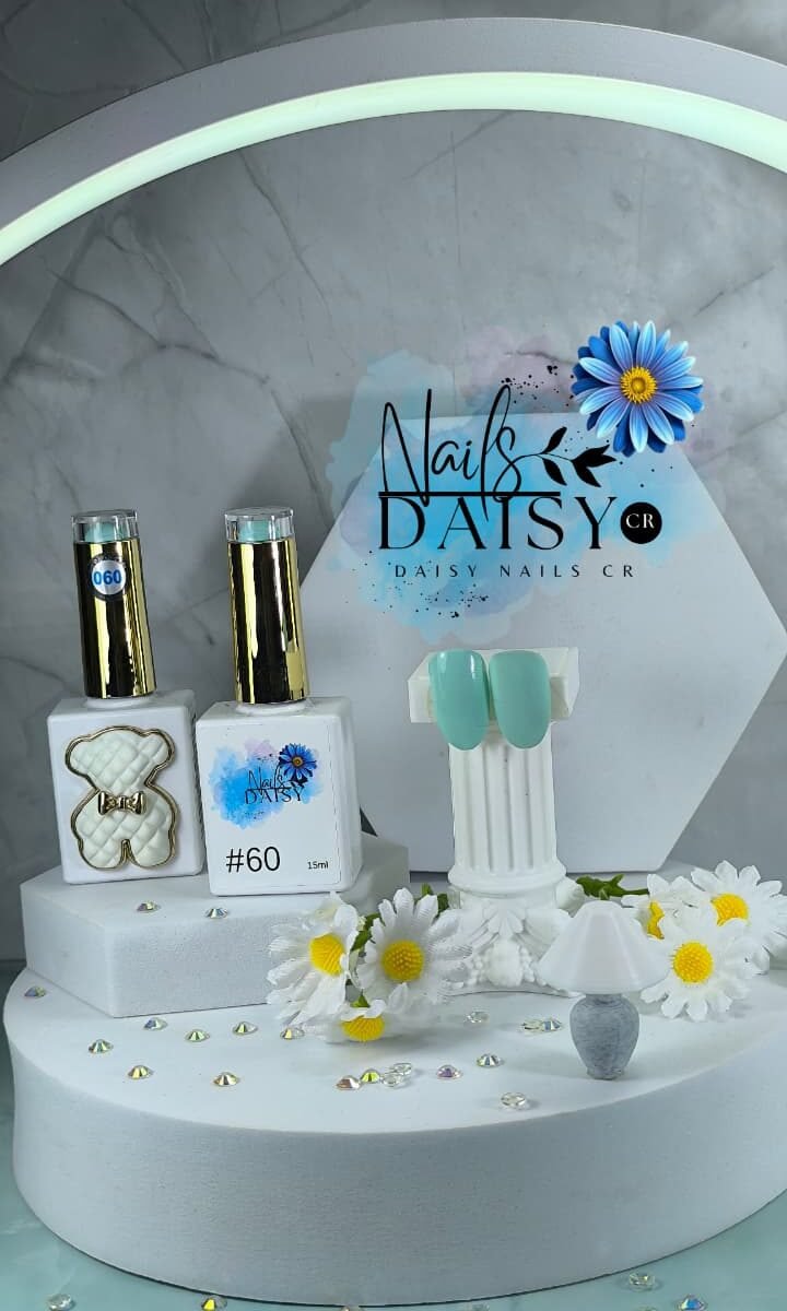 Semipermanente Daisy Nails 15ml - liso #60