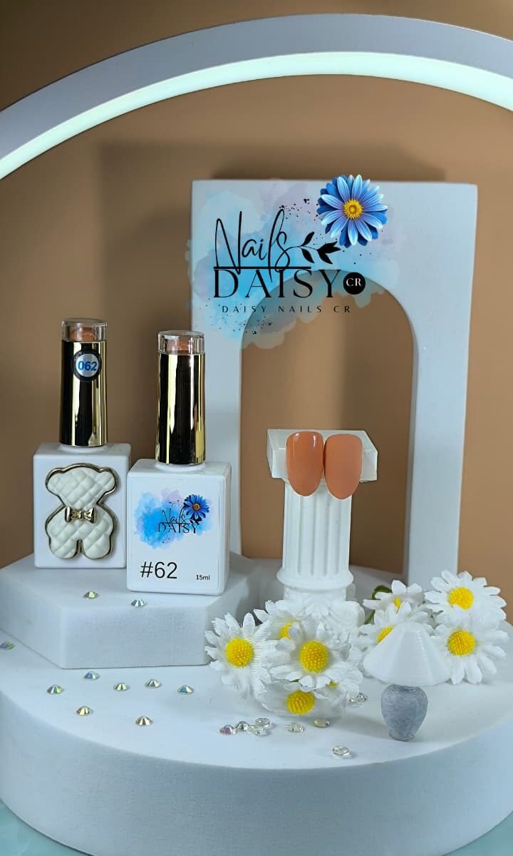 Semipermanente Daisy Nails 15ml - liso #62