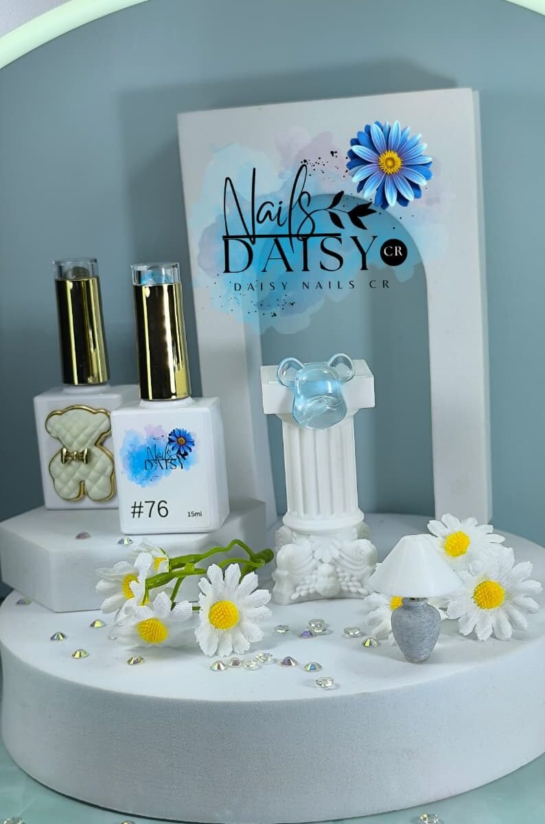 Semipermanente Daisy Nails 15ml - liso #76