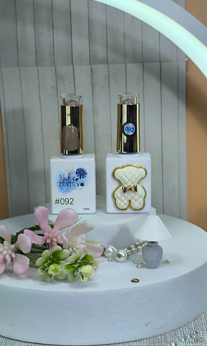 Semipermanente Daisy Nails 15ml - liso #92