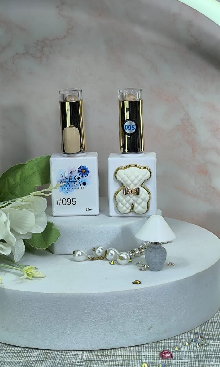 Semipermanente Daisy Nails 15ml - liso #95