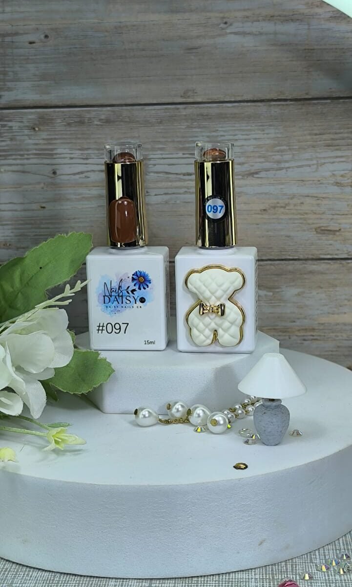 Semipermanente Daisy Nails 15ml - liso #97